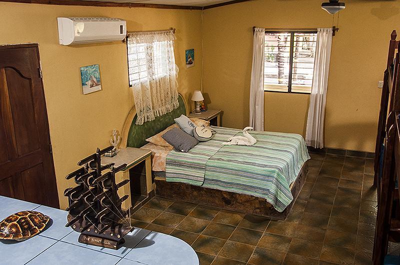 Hostel Sunset Villas Popoyo Exterior photo